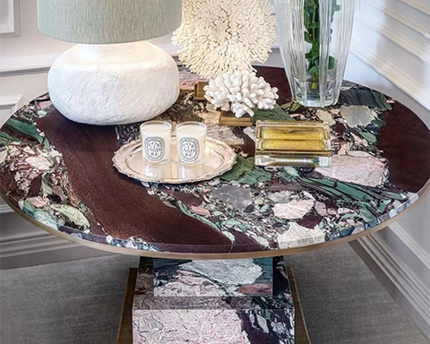 Four Seasons Marble y muebles verdes: una tendencia atemporal en el diseño de interiores