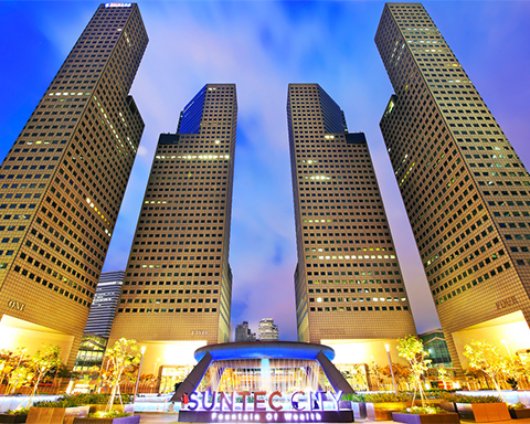 Torres de oficinas de la ciudad de Suntec, Singapur
    